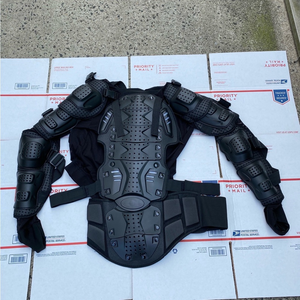 Motorcycle Rider Armor Jacket - Picture 7 of 13